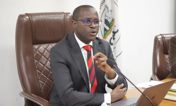 JUST IN: Four police officers arrested for allegedly extorting ICPC Chairman