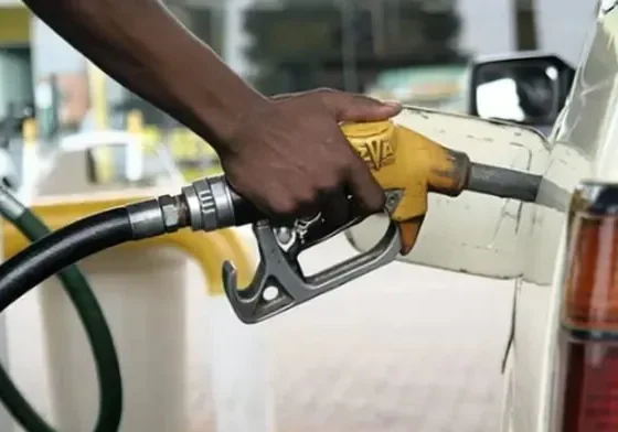 Nigeria’s Daily Petrol Consumption Surges Despite N1,370 Per Litre Price