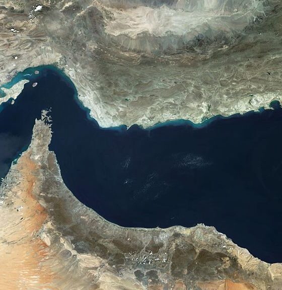 Strait of Hormuz Crisis - Iran Threatens to Stop Gulf Oil Shipments