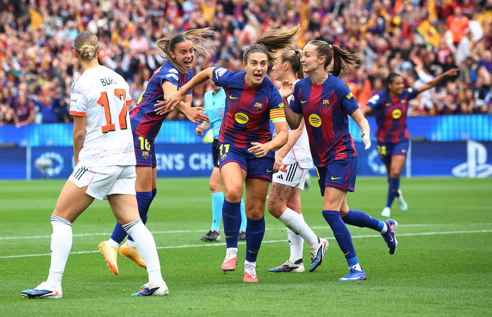 Barcelona Beat Bayern Munich 4–2 to Reach Women’s Champions League Final