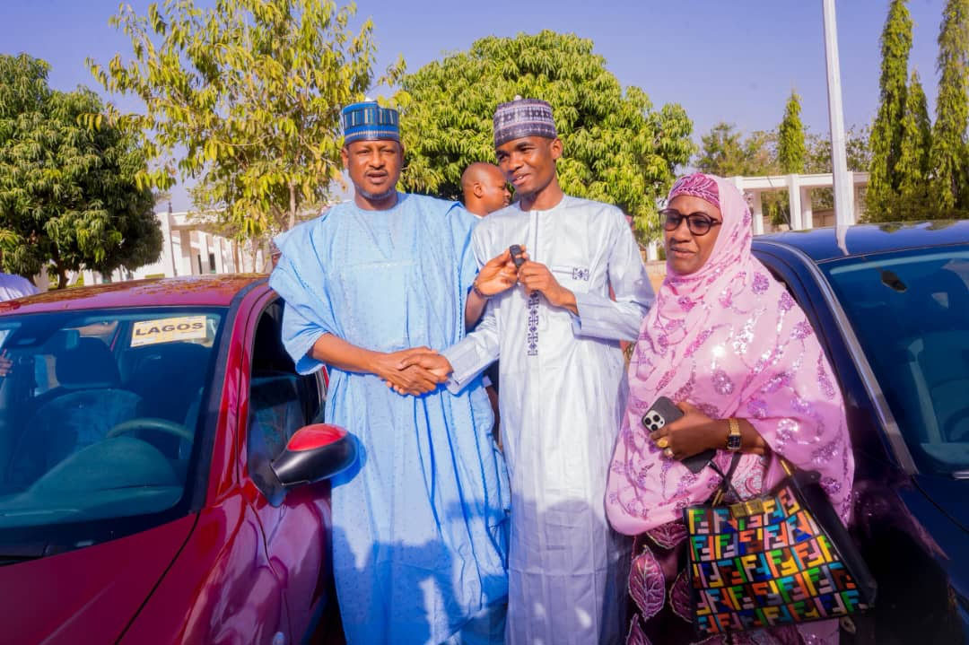 Katsina State Governor, Dikko Radda, has rewarded the two best graduating students