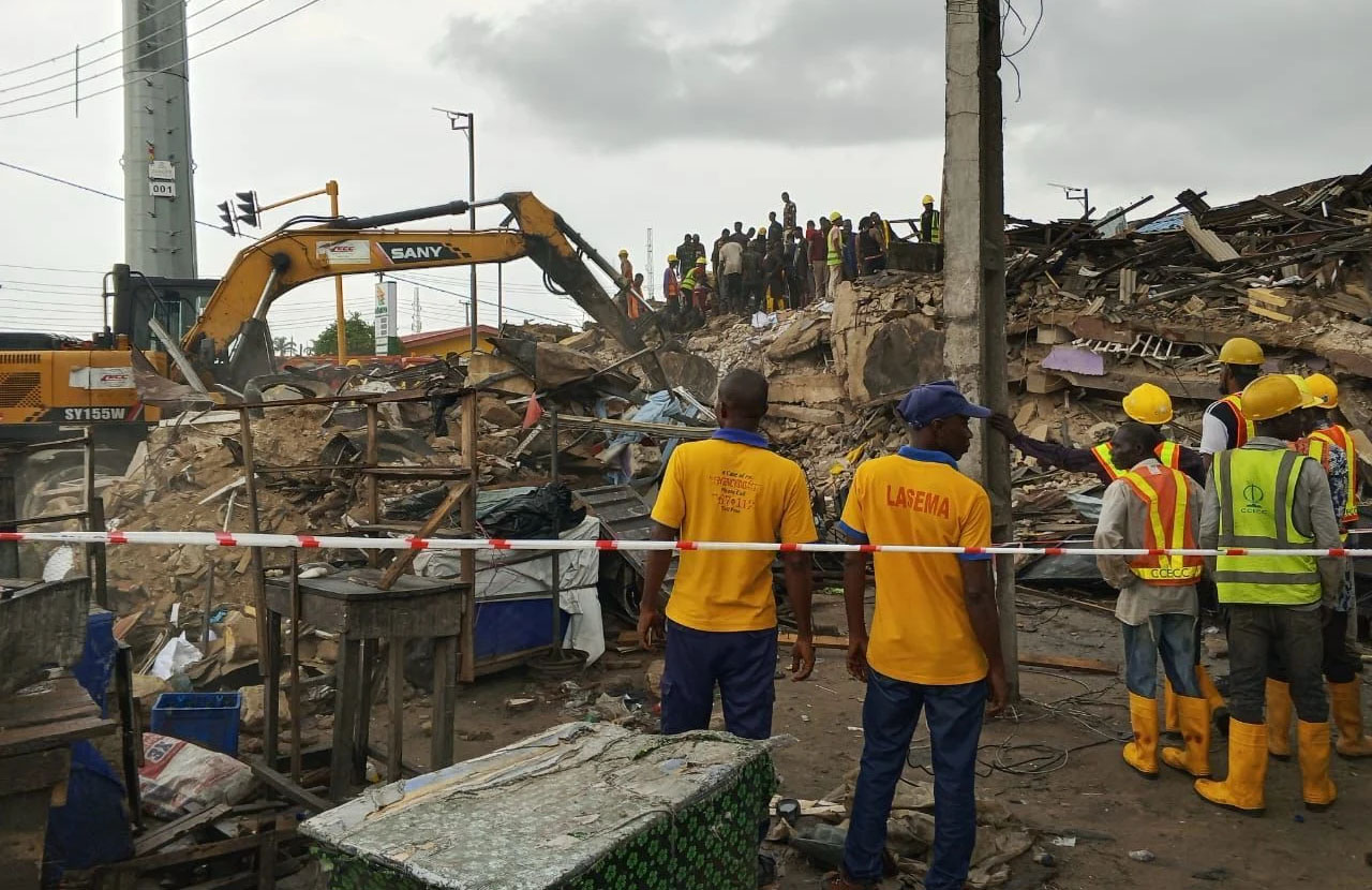 One Dead, 10 Rescued as Three-Storey Building Collapses in Lagos