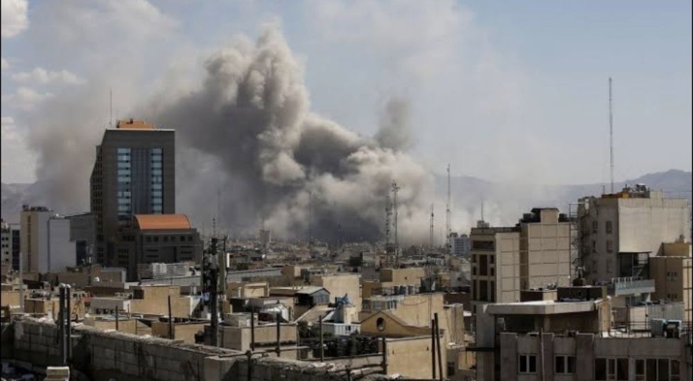 Israel Strikes Iranian Military Targets in Retaliation for Missile Attack