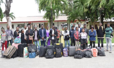 Army arrests 24 foreign nationals in Lagos hideout raid, hands suspects to Immigration