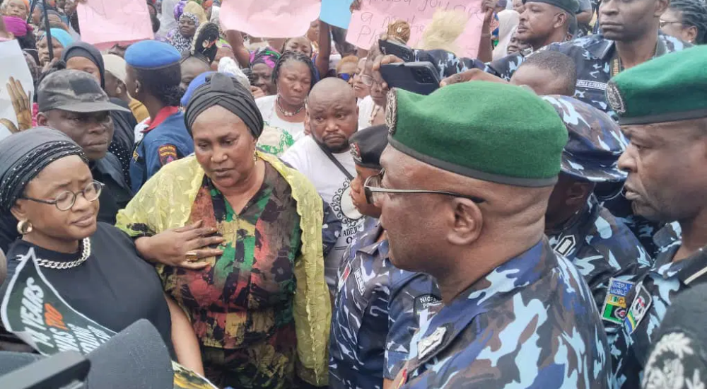 Osun poll: Adeleke’s wife leads women’s protest over alleged arrests, violence