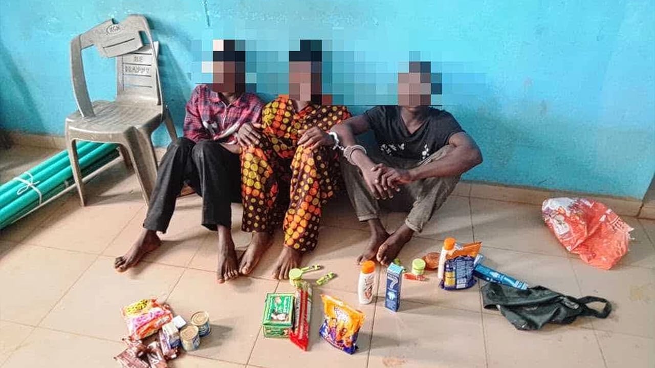 Five teenagers arrested over multiple shop burglaries in Ogun
