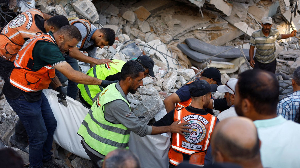 Gaza Building Collapse Kills 21, Including Eight Children