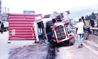Kara Bridge Repairs, Multiple Crashes Trigger 14-Hour Gridlock on Lagos-Ibadan Expressway