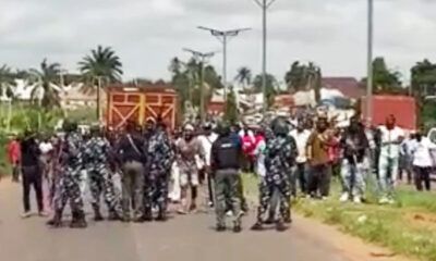 JUST IN: Tension in Benue as Suspected Thugs Attack Peter Obi's Convoy, Block Access