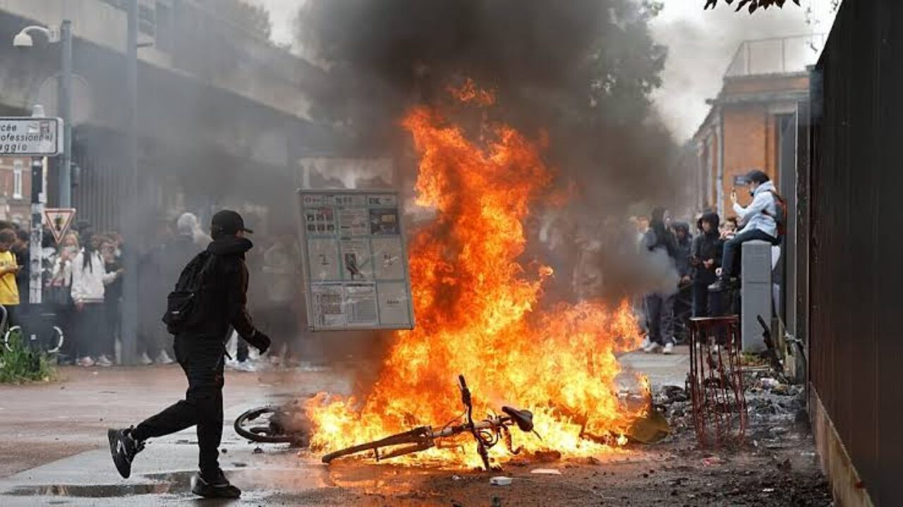 400 French Schools Shut as Students Protest Teacher Shortages, Poor Facilities