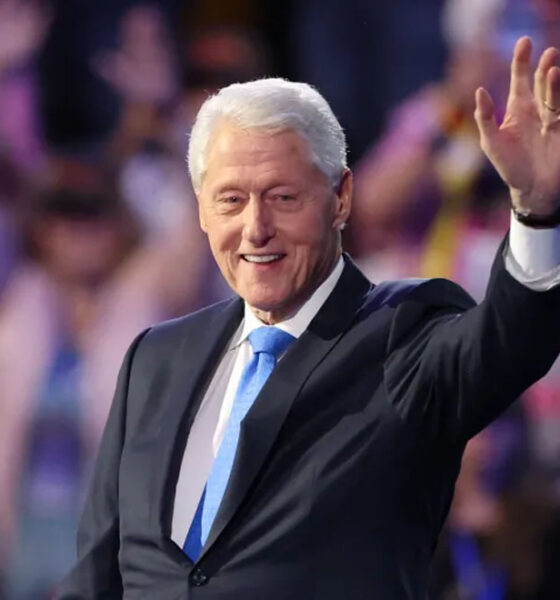 Bill Clinton condemns anti-Muslim prejudice, cites Qur’an’s message of coexistence