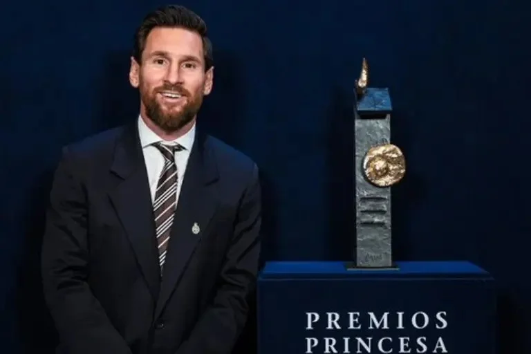 Messi Makes History as Barcelona, Inter Miami Celebrate Asturias Award