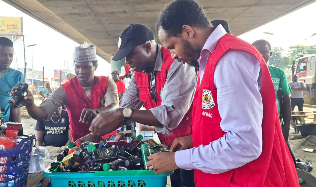 ₦200m Fake Alcohol Packaging Uncovered as NAFDAC Raids Aba Market